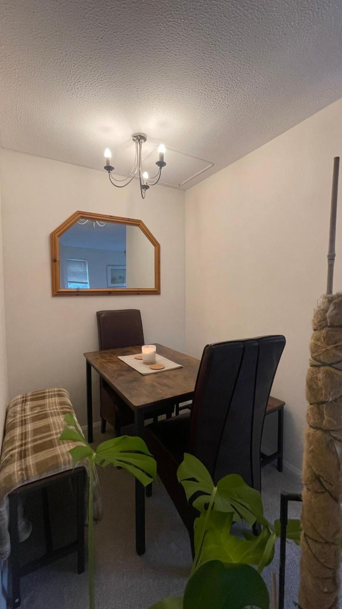 Entire With Private Entrance Appartement *
