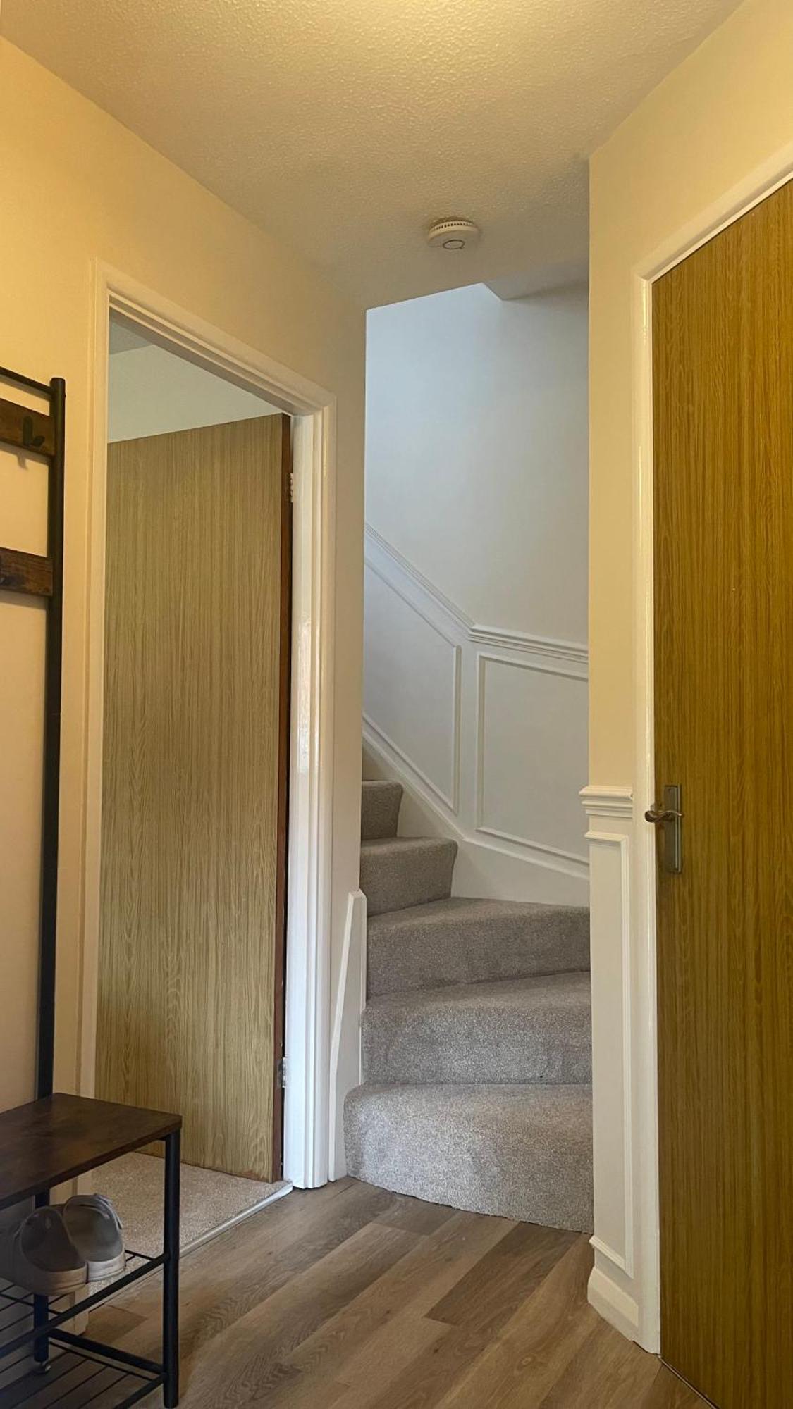 Entire With Private Entrance Appartement
